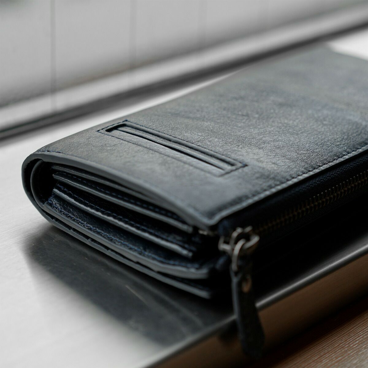 【ポイント最大25倍】ゾナールZONALe長財布財布本革革レザーメンズレディースラウンドファスナーL字ファスナー付きCOMODOコモド大容量彼氏ロングウォレットブランドギフトプレゼント人気蛇腹じゃばら男性女性彼氏大きめ31034