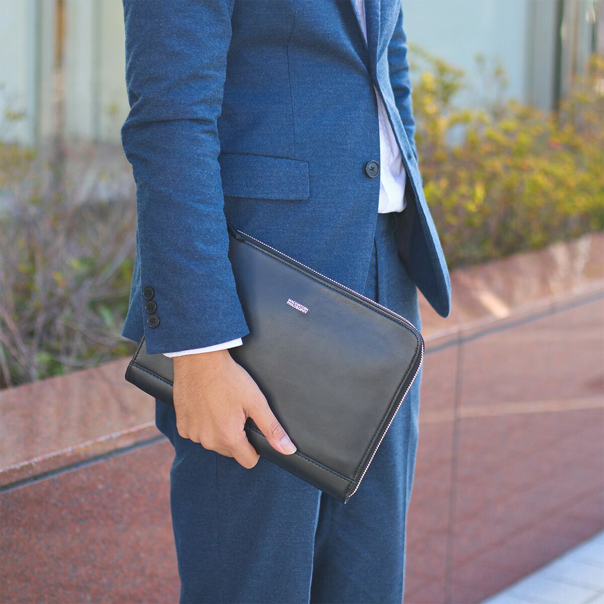 マッキントッシュフィロソフィークラッチバッグセカンドバッグMACKINTOSHPHILOSOPHYブレイヴァル本革大きめ大容量メンズセカンドバックファスナー革レザー結婚式葬式冠婚葬祭二次会73117