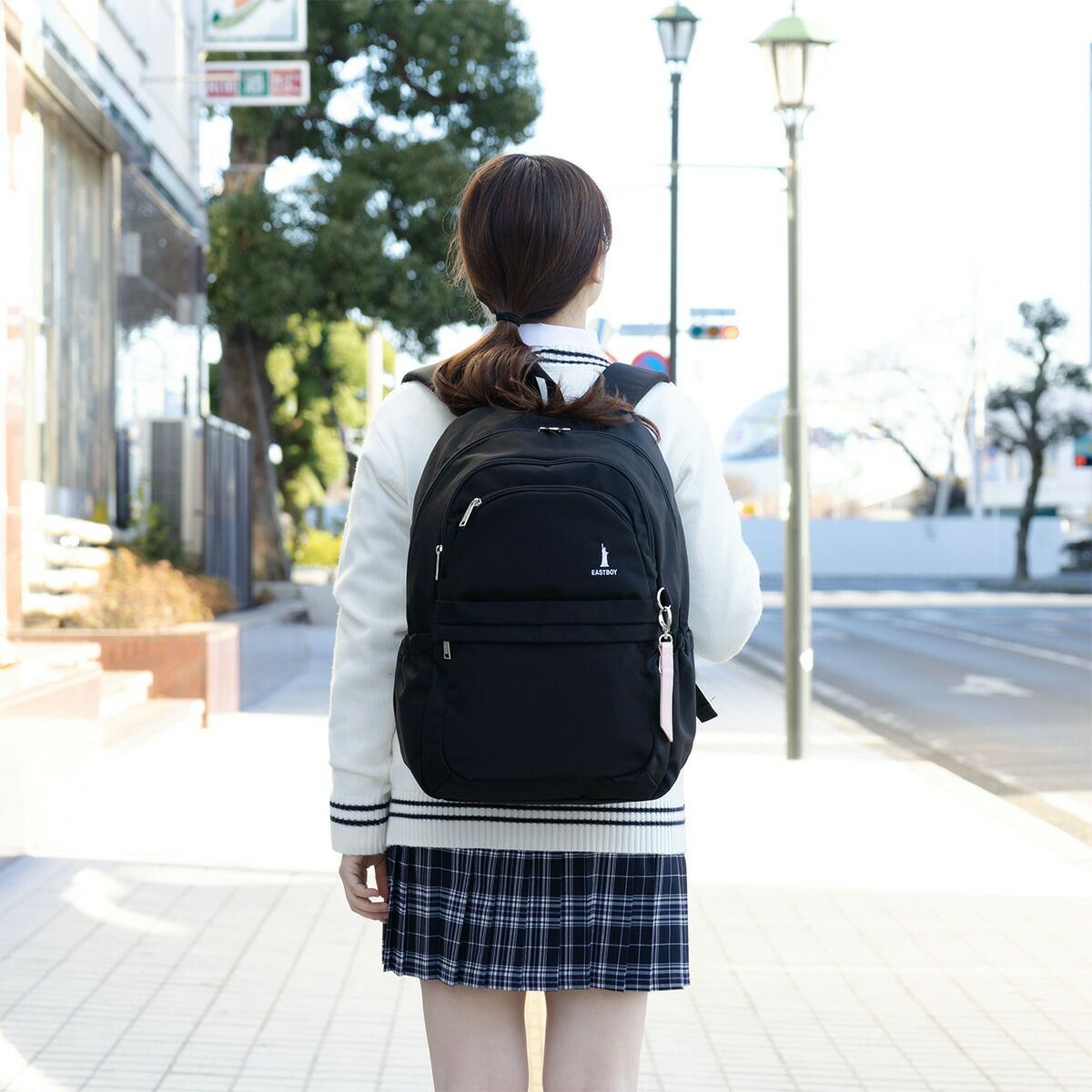 イーストボーイリュック通学女子女子高生EASTBOY32LB4A4レディース中学生高校生リュックサックスクールリュック通学リュックブランド撥水大容量可愛いシンプル黒ブラックEASTBOYEBA101