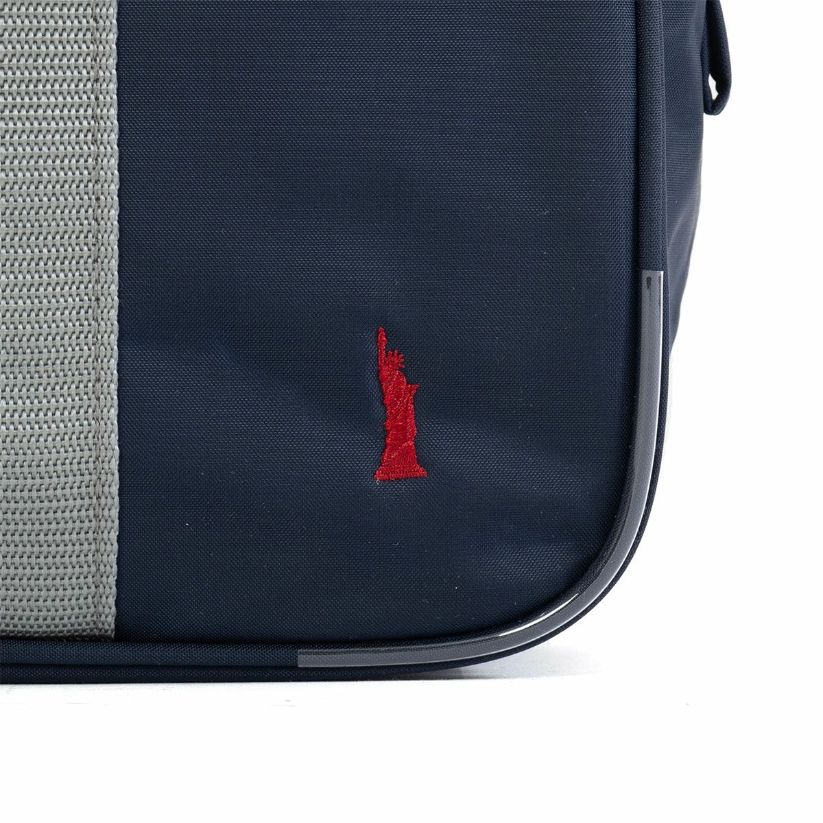 イーストボーイスクールバッグナイロンEASTBOYスクバブランドA4女子中学生高校生女子高生レディーススクールバック通学2層式ナイロンバッグ黒色紺色5209306