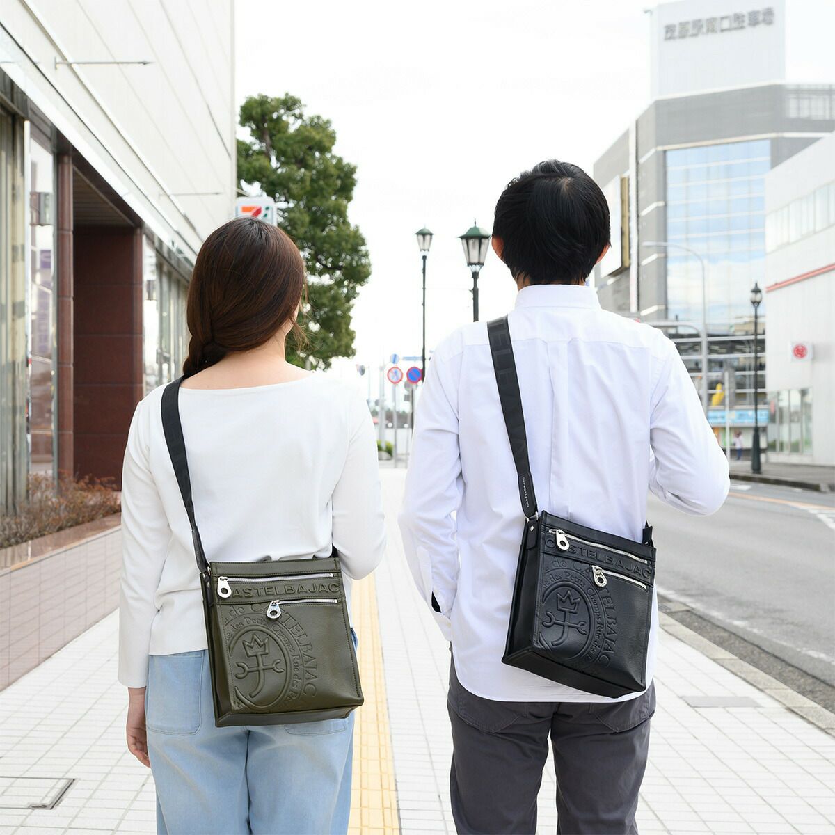 カステルバジャックショルダーバッグ縦型ショルダーバッグCASTELBAJACダナンメンズレディースショルダーバックブランド普段使い旅行お出かけ大人男性女性人気45114