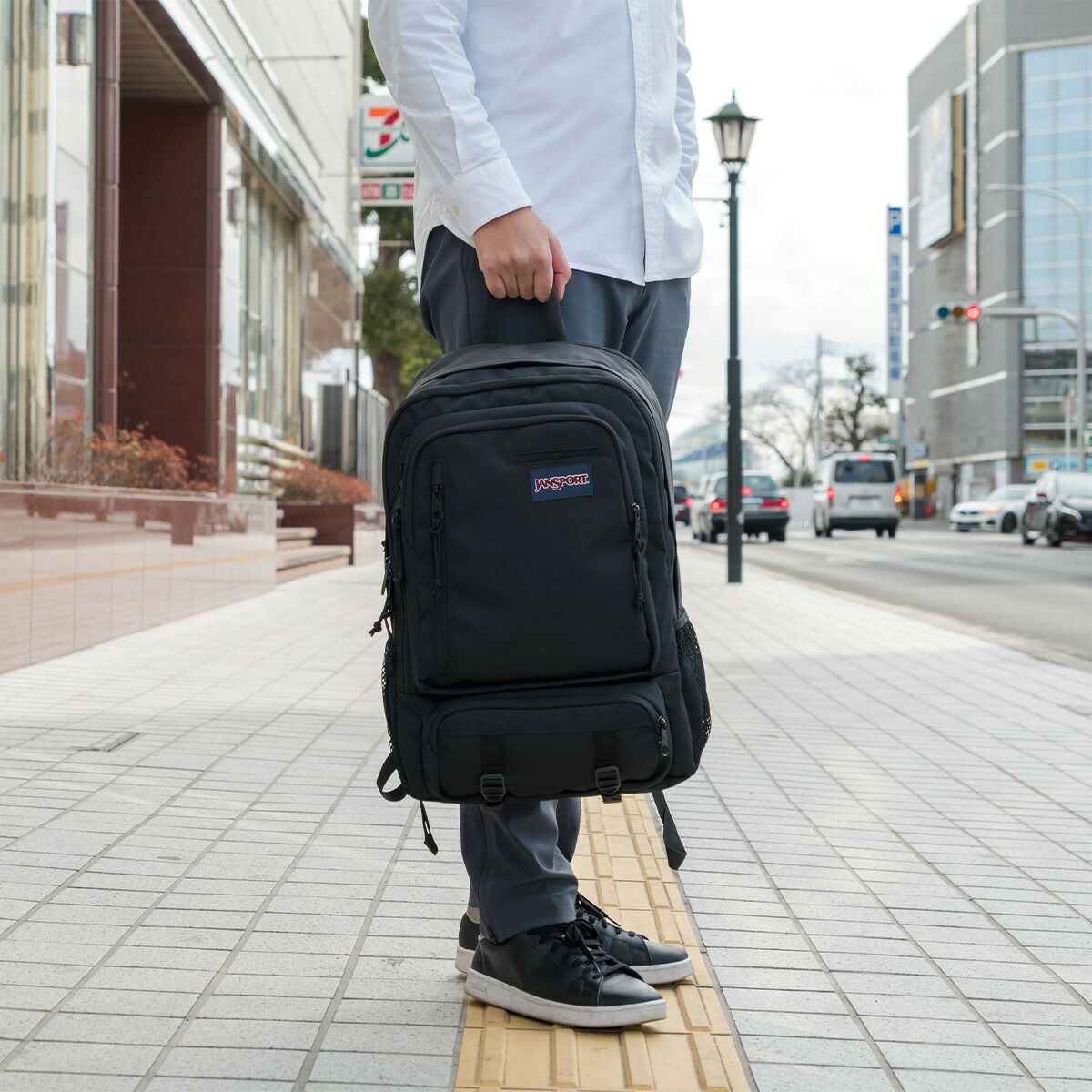 正規品ジャンスポーツリュックJANSPORT大容量ENVOYアンヴォイ通学通学リュックレディースメンズ女子男子ジャンスポ32LB4A4高校生大学生JS0A86ES