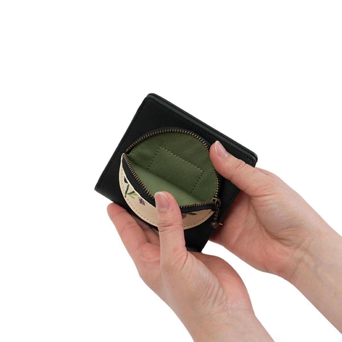 シビラ財布sybilla2つ折財布二つ折りミニ財布アルマ女性レディースブランド牛革コンパクトおしゃれかわいい5470520