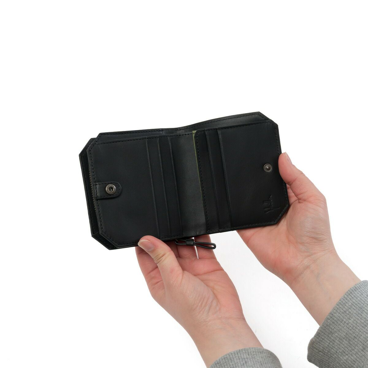 シビラ財布sybilla2つ折財布二つ折りアルマ女性レディースブランド牛革コンパクトおしゃれかわいい5470521