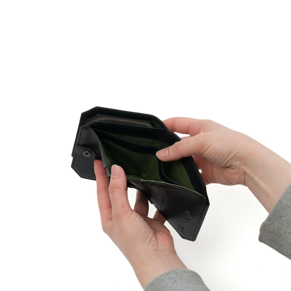 シビラ財布sybilla2つ折財布二つ折りアルマ女性レディースブランド牛革コンパクトおしゃれかわいい5470521