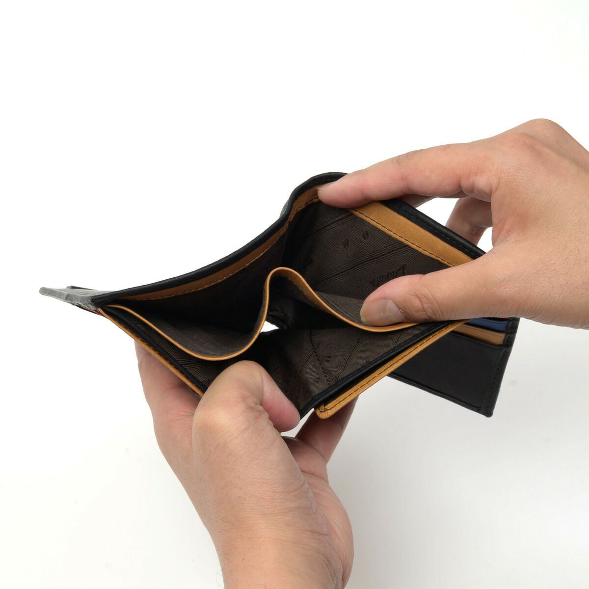 ダコタ財布Dakota二つ折り財布純札札入れ小銭入れなしメンズレディースワキシー札入れ折り財布本革レザーコンパクトハーフウォレットブランドイタリア製ダコタブラックレーベル0625911