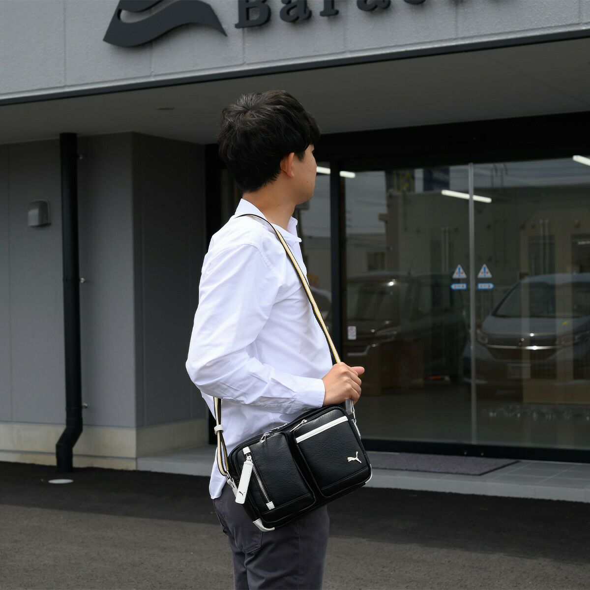 PUMAショルダーバッグヨコ型プーマバッグメンズレディースショルダー斜め掛けななめ掛け横型大容量カジュアル普段使い人気スポーツシンプルおしゃれJ20316