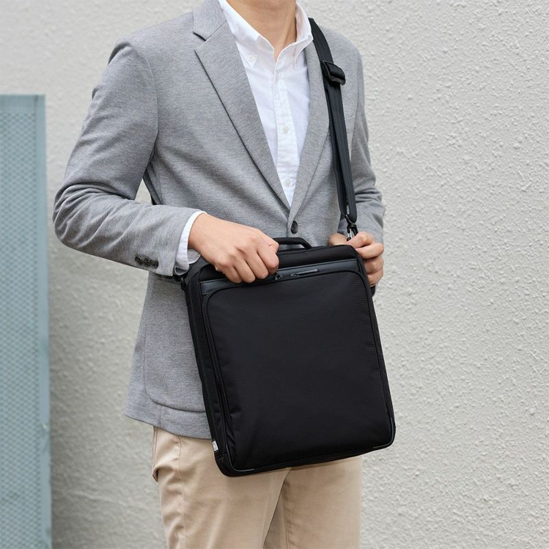 エースショルダーバッグA4サイズace.GENEエースジーンフレックスライトフィットバッグメンズ大容量大きめ通勤aceGENE縦型プレゼント男性ブランド54554