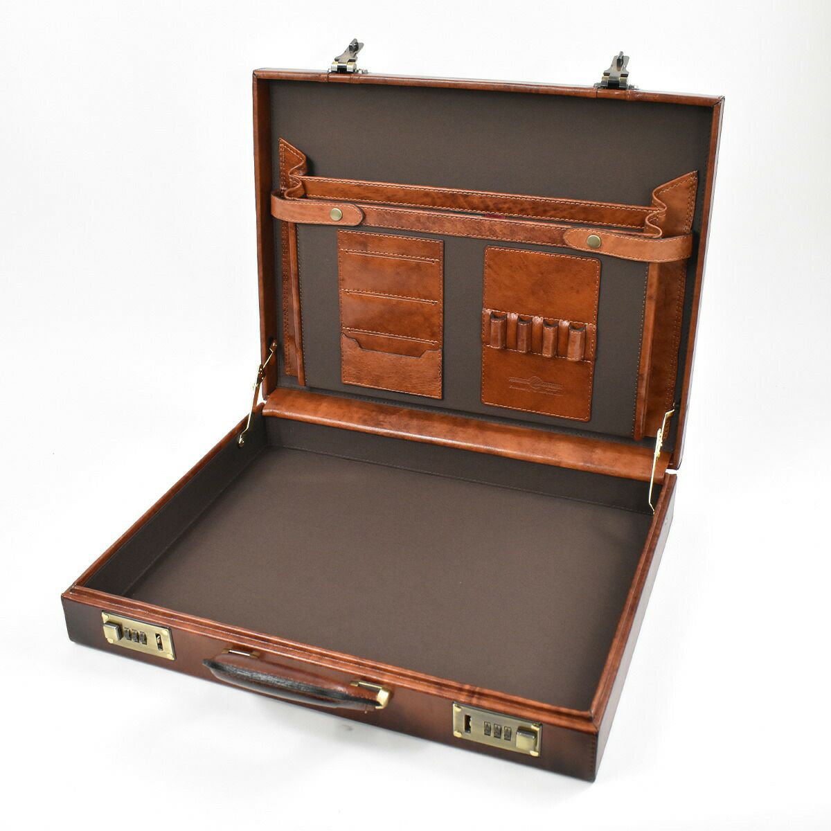 LugardラガードG3シリーズ本革アタッシュケースB4ファイルサイズ