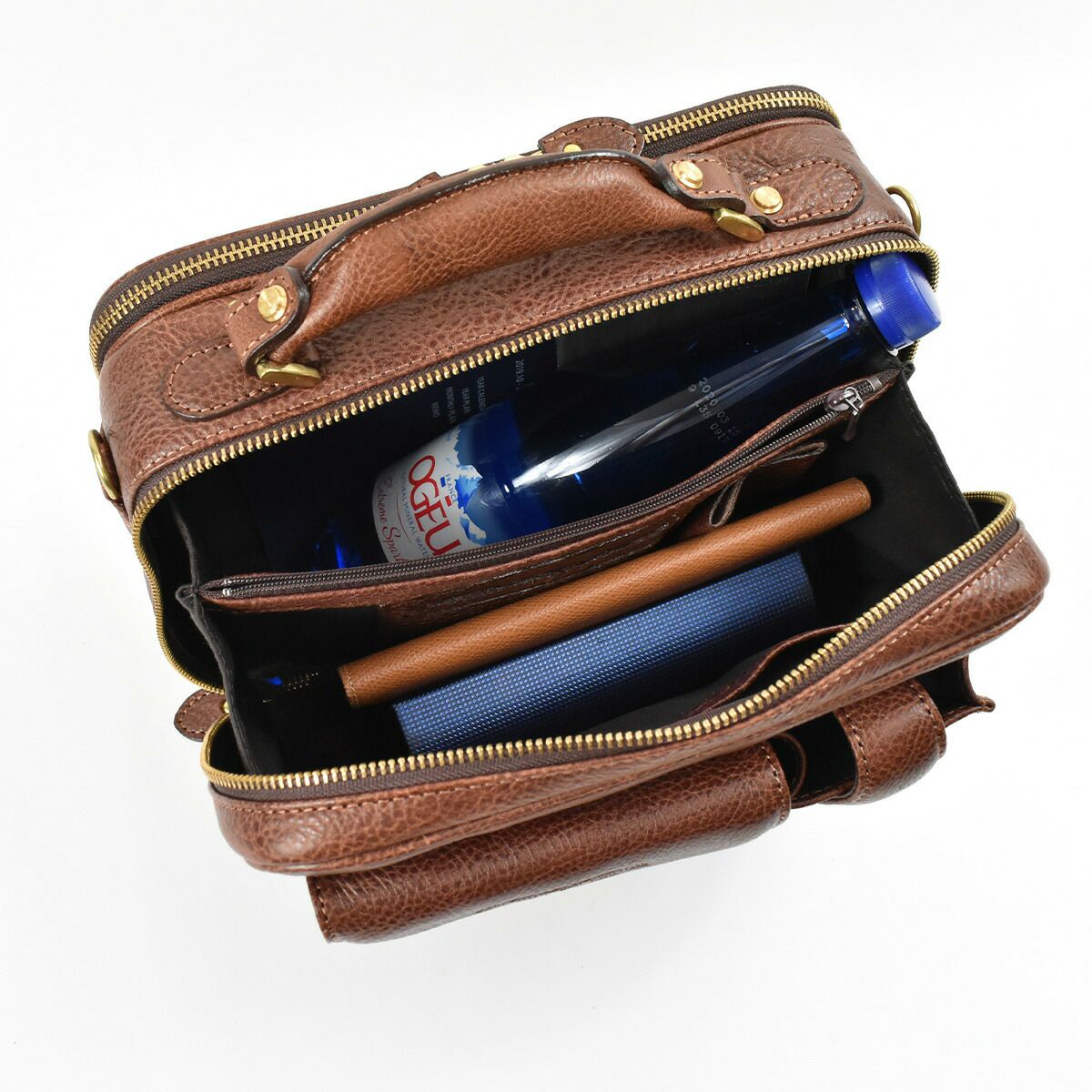 Lugard、NEVADAラガードネヴァダ2wayショルダーバッグ2気室マチ広タイプ