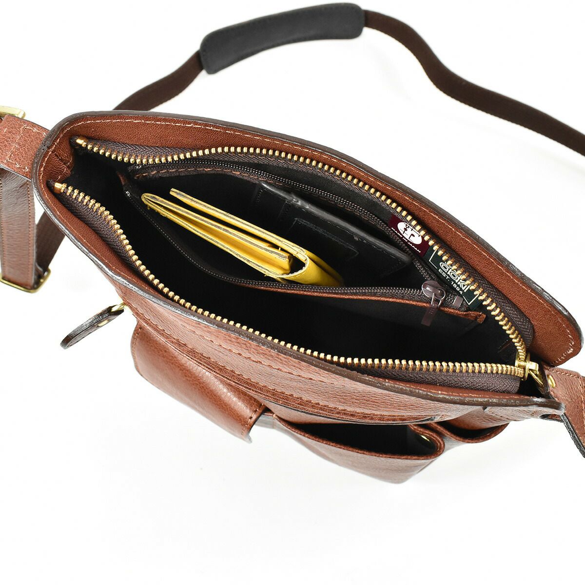 Lugard、NEVADAラガードネヴァダショルダーバッグ