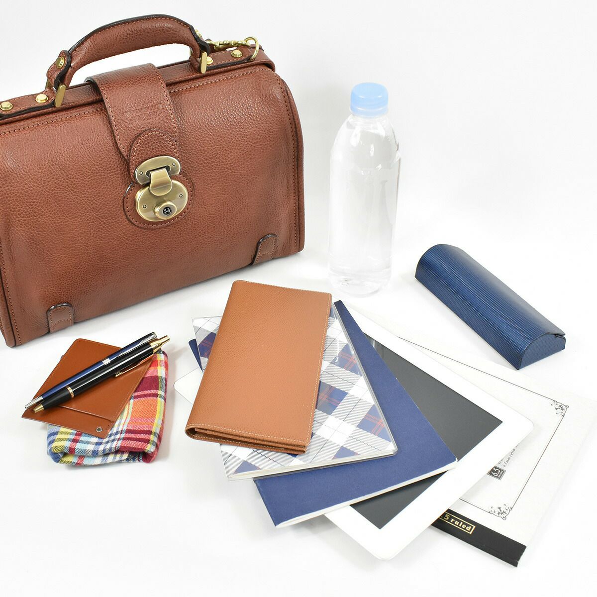 Lugard、NEVADAラガード・ネヴァダ2WAY牛革ダレスバッグB5ジャストサイズ