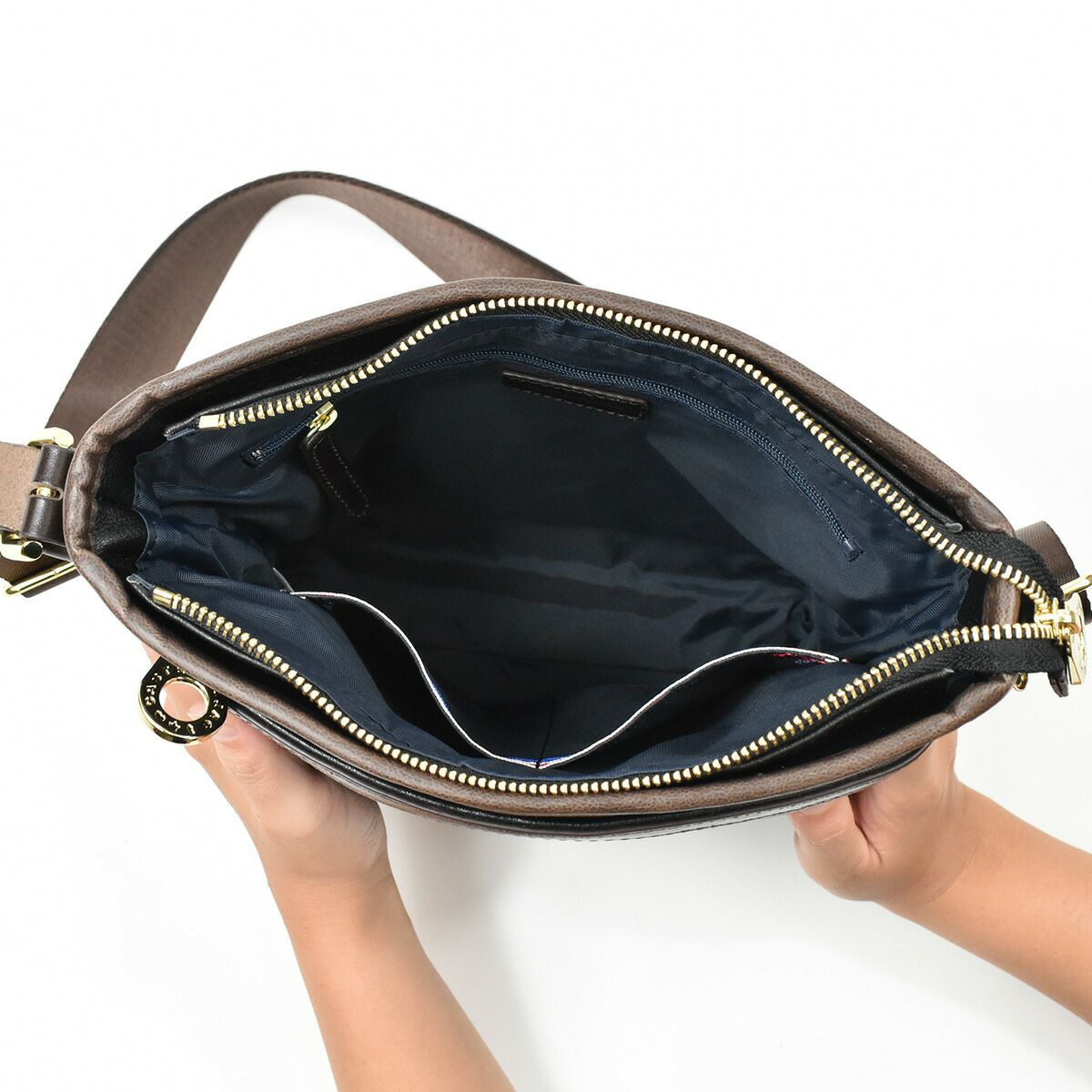 カステルバジャックルポ・シリーズショルダーバッグ