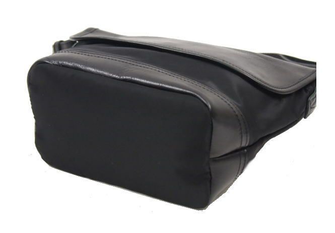 【ポイント10倍】DOUBLESダブルスHARVESTハーヴェストハーベスト本革&ナイロンかぶせ型ショルダーメンズショルダーバッグ斜め掛けショルダークロコンレッド牛革ショルダーMOUSTACHEムスタッシュショルダーバックJOK7075