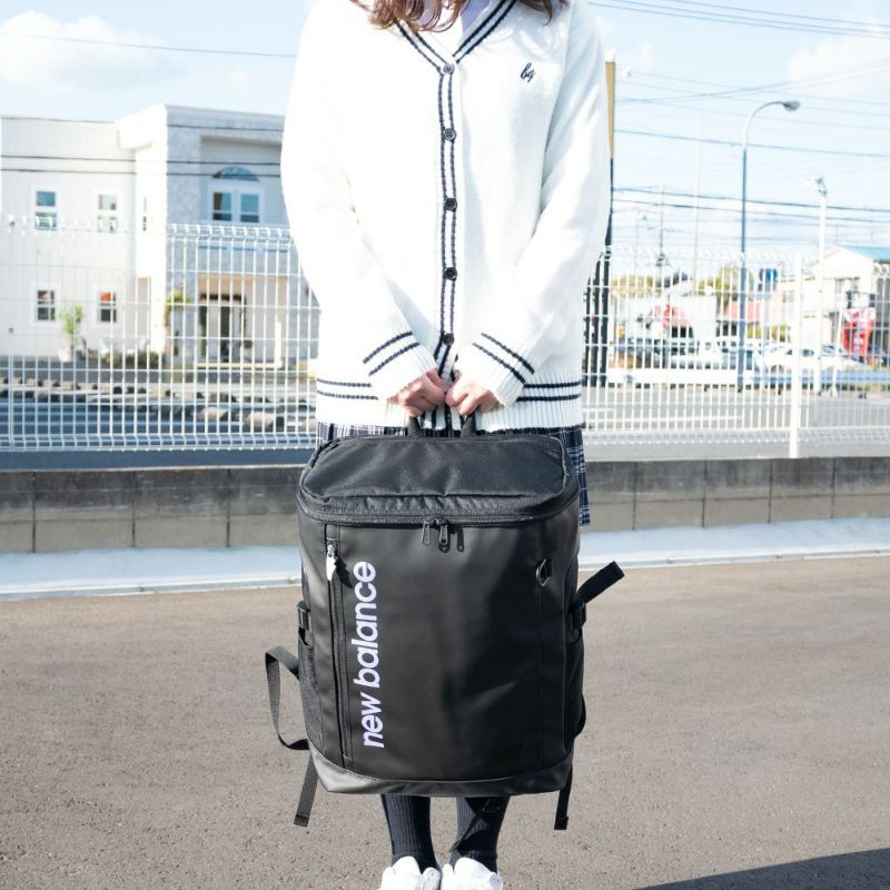 【2025新作】ニューバランスリュック通学newbalance30LA3ボックス型リュックサック男子女子中学生高校生女子高生メンズレディーススポーツリュック通学リュック大容量LAB55678LAB35717