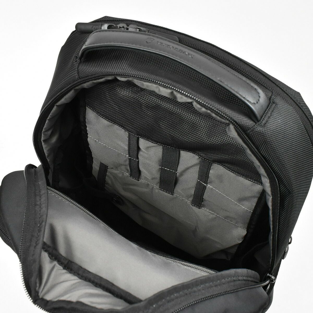 【500円OFFクーポン＆最大41倍】ビクトリノックスビジネスバッグリュックVICTORINOXビジネスリュック602154B424Lアルトモントエッセンシャルラップトップ|メンズレディースリュックサックバックパックビジネスビジネスバックバッグブランド人気通勤