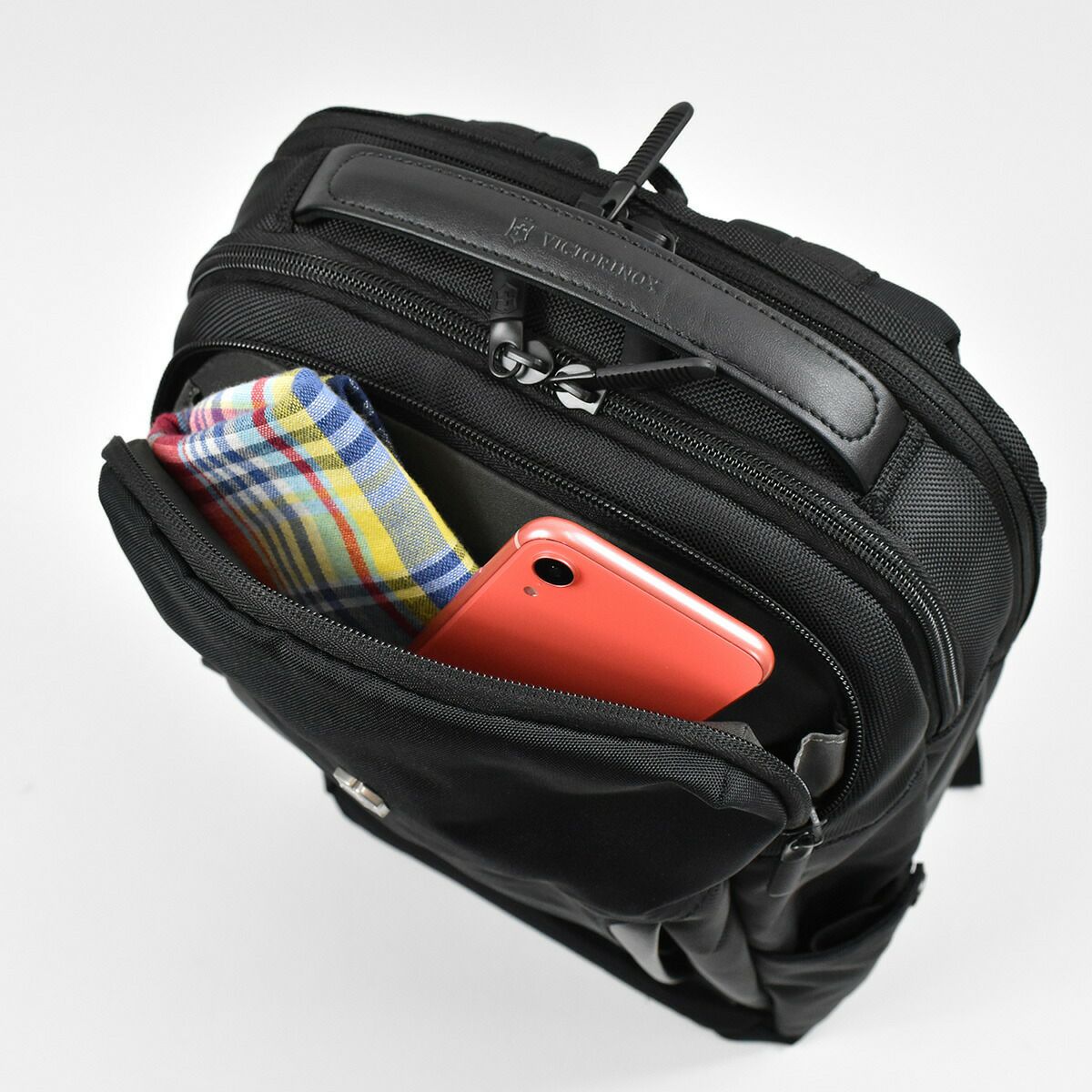 【500円OFFクーポン＆最大41倍】ビクトリノックスビジネスバッグリュックVICTORINOXビジネスリュック602155B425Lアルトモントトラベルラップトップ|メンズレディースリュックサックバックパックビジネスビジネスバックバッグ通勤出張旅行1泊