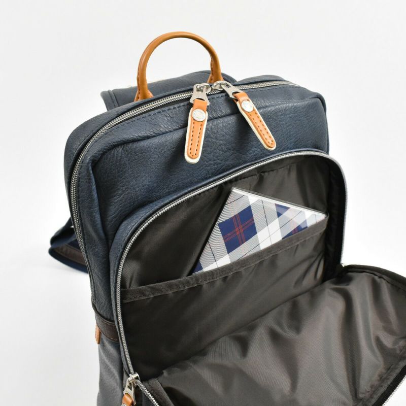 【ポイント最大30倍】MOUSTACHEムスタッシュボディバッグA4メンズレディースボディバックショルダーバッグショルダーバック斜めがけ斜め掛けタブレット収納おしゃれかっこいい人気通学軽量A4サイズブランド大きめ大人合皮YVQ5998