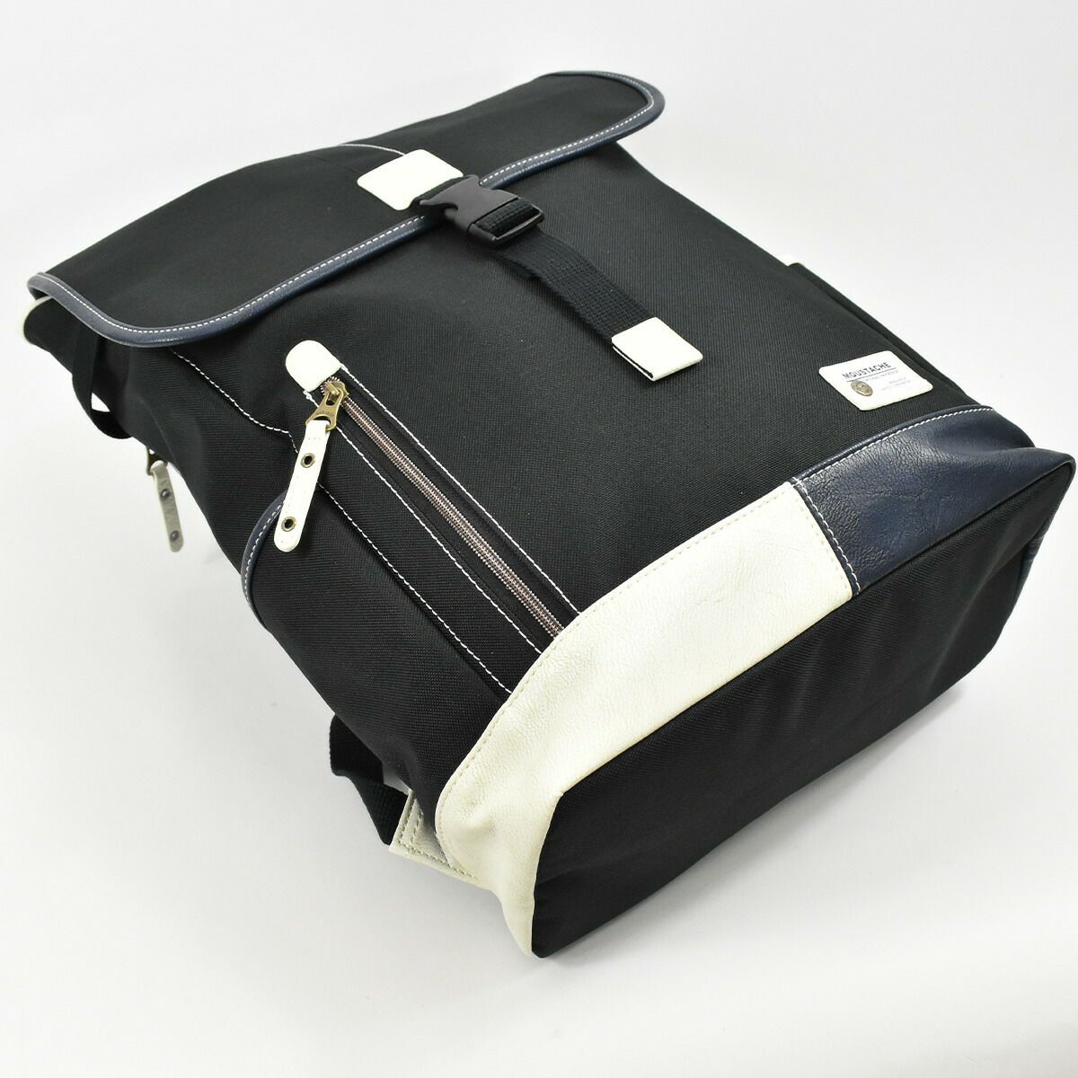 【ポイント最大27倍★7/1限定】MOUSTACHEムスタッシュリュックメンズレディースB418Lリュックサックリックサックバックパックかぶせ式通勤通学スクエアスクールリュックスポーツリュック高校生大学生人気おしゃれバッグバックYUQ5766