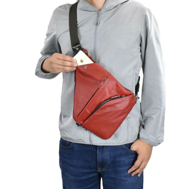 【ポイント最大26倍】DOUBLESダブルスボディバッグ本革革レザーメンズレディースボディバックショルダーバッグショルダーバック斜めがけ斜め掛け小さい薄い薄めコンパクトおしゃれかっこいいブランド人気通学軽量大人JMO7450