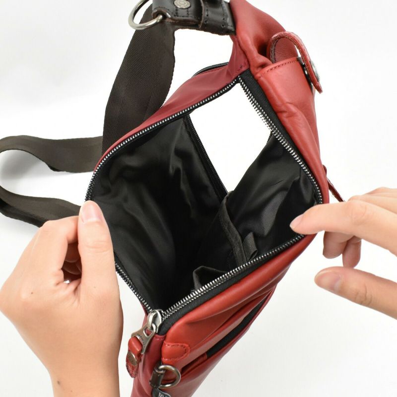 【ポイント最大26倍】DOUBLESダブルスボディバッグ本革革レザーメンズレディースボディバックショルダーバッグショルダーバック斜めがけ斜め掛け小さい薄い薄めコンパクトおしゃれかっこいいブランド人気通学軽量大人JMO7450