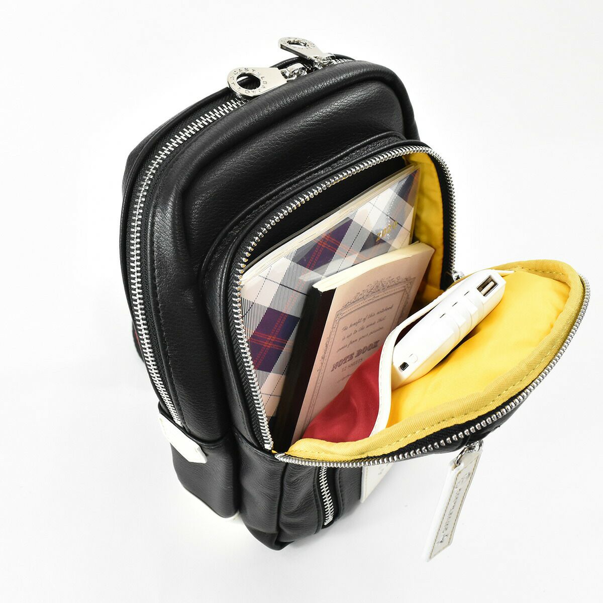 【500円OFFクーポン&最大37倍】カステルバジャックボディバッグバッグCASTELBAJACローレンメンズレディースショルダーバッグボディバック合皮斜めがけ斜め掛けブランド軽量かっこいいおしゃれ人気小さめプレゼントおすすめ037902