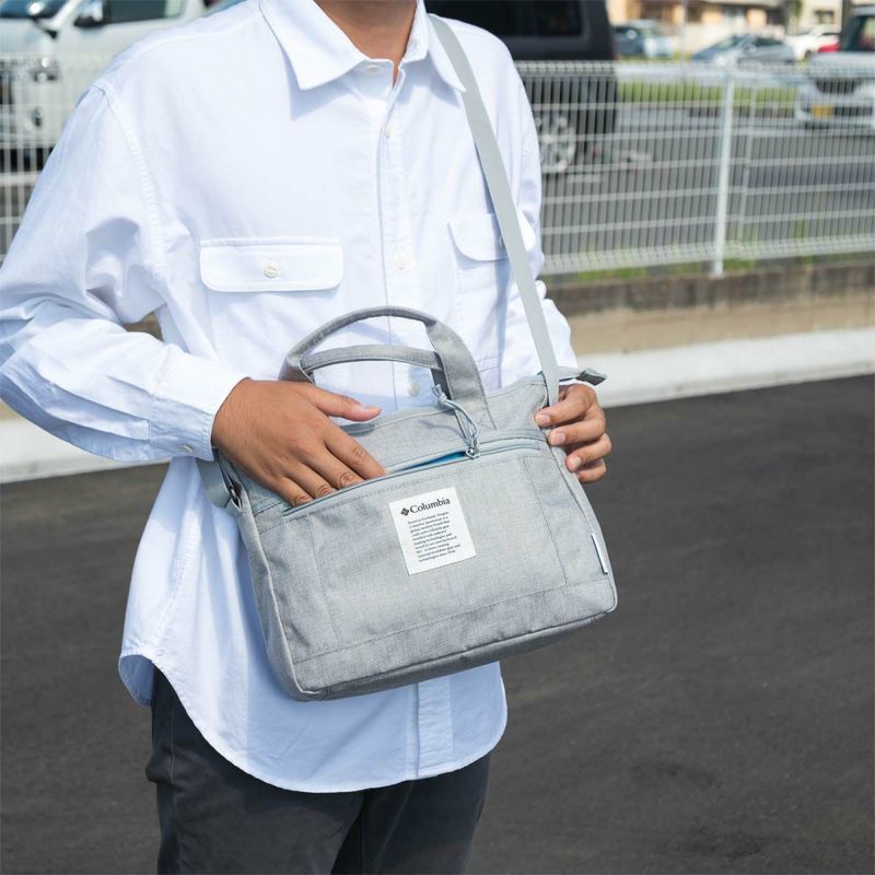 【ポイント最大25倍】コロンビアショルダーバッグバッグメンズレディースColumbiaB5ショルダーバックショルダーバック斜め掛けバッグ斜めがけバッグ肩掛けバッグ肩掛けカバンアウトドアブランドブランド人気軽量おしゃれ旅行大人大きめ