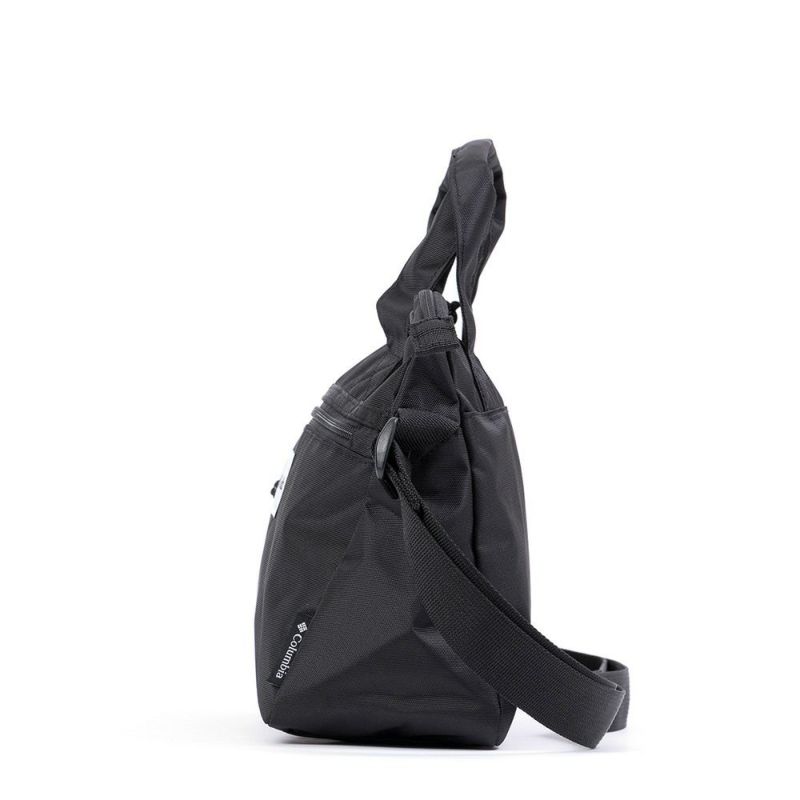 【ポイント最大25倍】コロンビアショルダーバッグバッグメンズレディースColumbiaB5ショルダーバックショルダーバック斜め掛けバッグ斜めがけバッグ肩掛けバッグ肩掛けカバンアウトドアブランドブランド人気軽量おしゃれ旅行大人大きめ