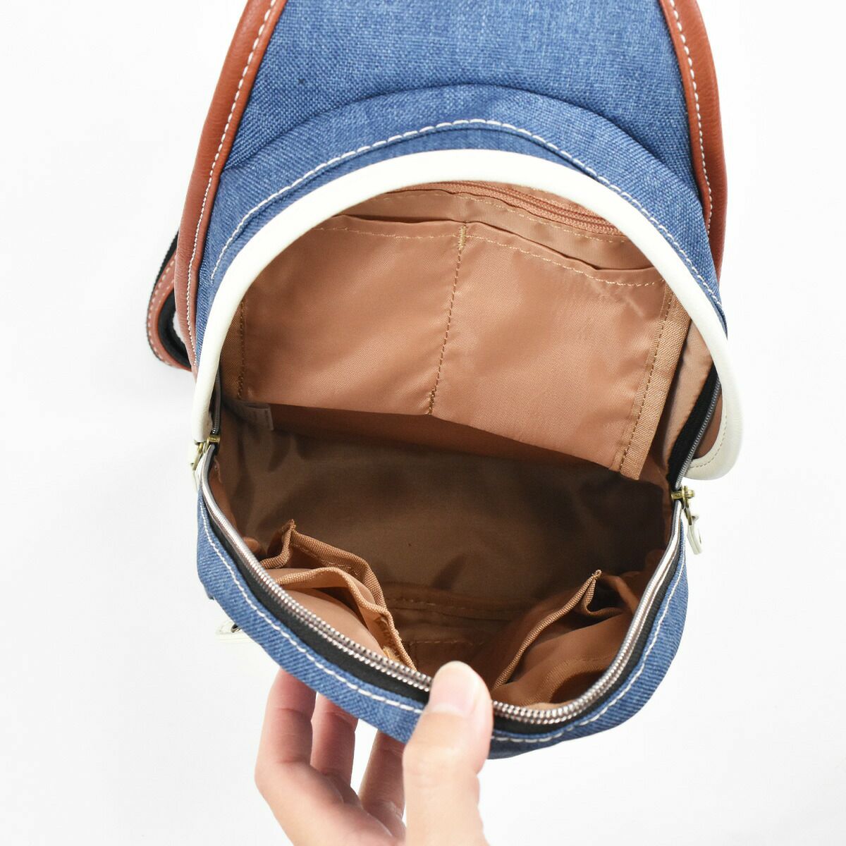 【ポイント最大27倍★48時間限定】MOUSTACHEムスタッシュボディバッグメンズレディースブランドワンショルダーショルダーバックショルダーバッグボディーバッグボディーバックボディバック肩掛けカバン斜め掛けバッグ斜めがけバッグYUQ5763