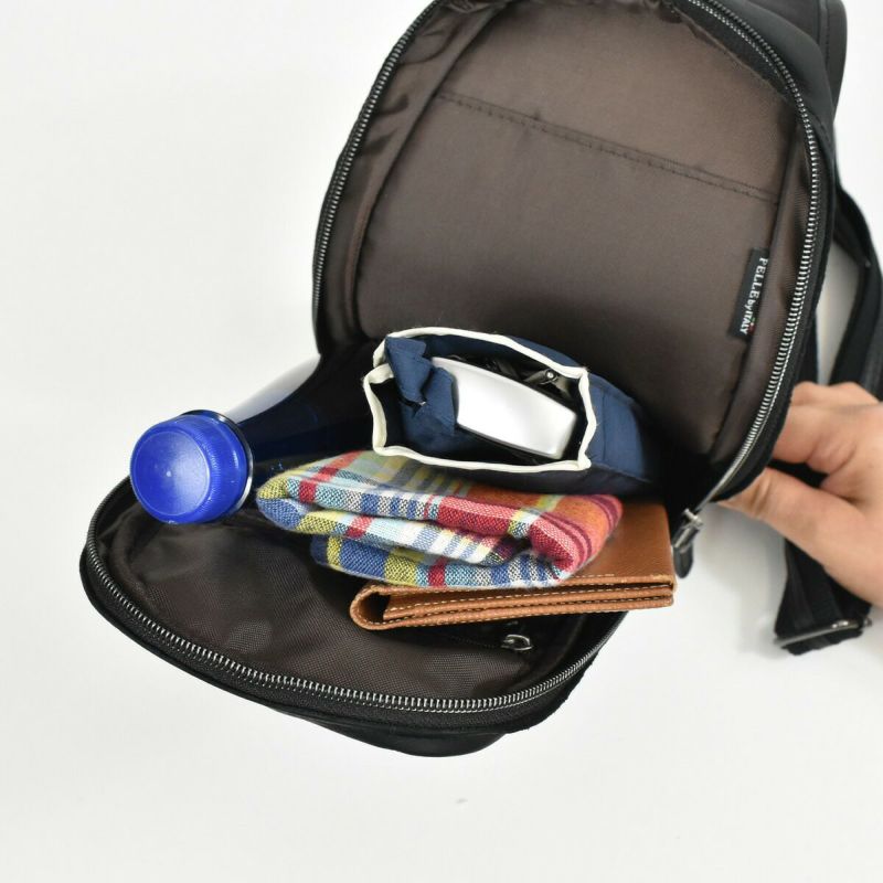 【ポイント最大29倍★9/30限定】DOUBLESダブルスボディバッグメンズレディース本革革レザーブランドワンショルダーショルダーバックショルダーバッグボディーバッグボディバック肩掛けカバン斜め掛けバッグ斜めがけバッグVJR7240