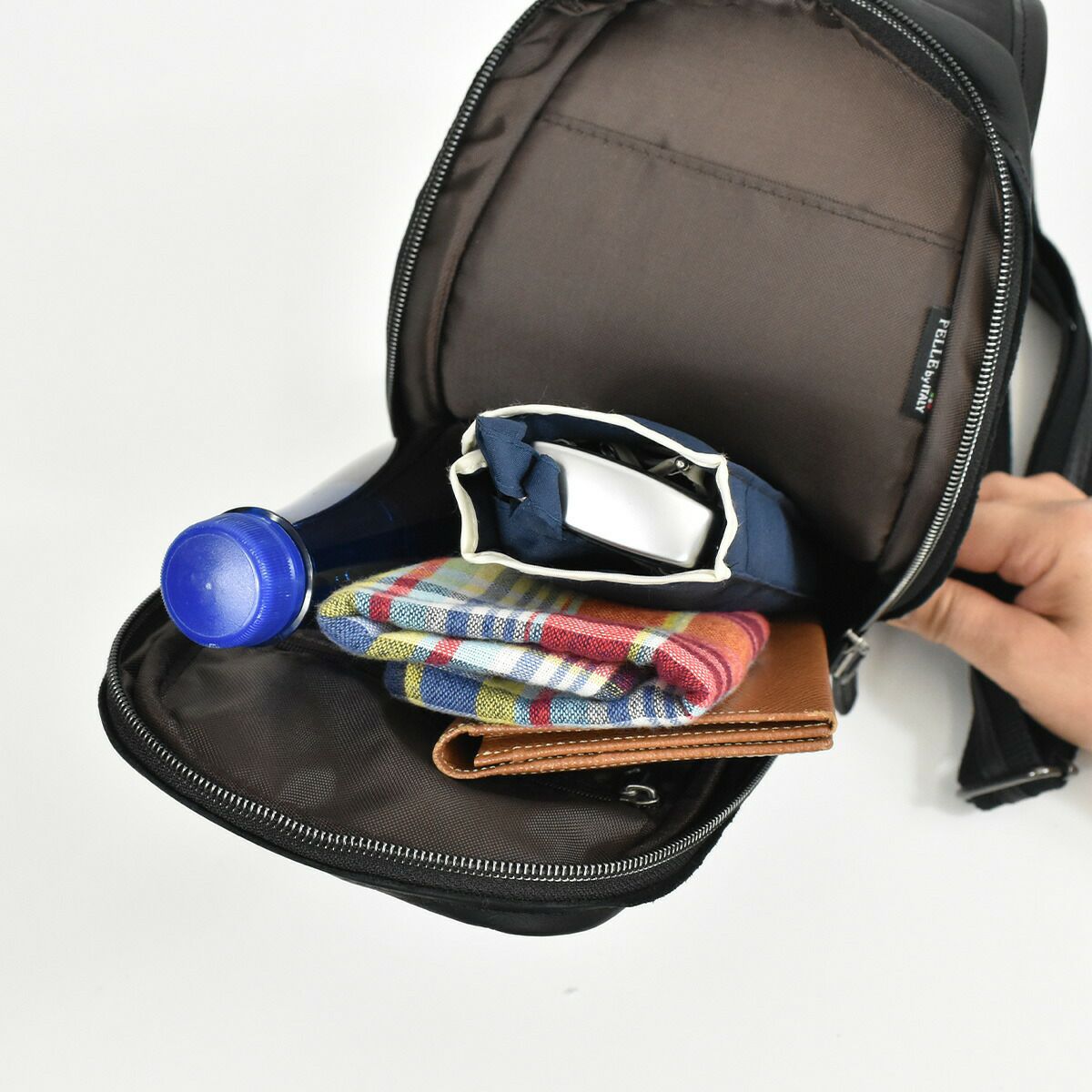 【ポイント最大29倍★9/30限定】DOUBLESダブルスボディバッグメンズレディース本革革レザーブランドワンショルダーショルダーバックショルダーバッグボディーバッグボディバック肩掛けカバン斜め掛けバッグ斜めがけバッグVJR7240