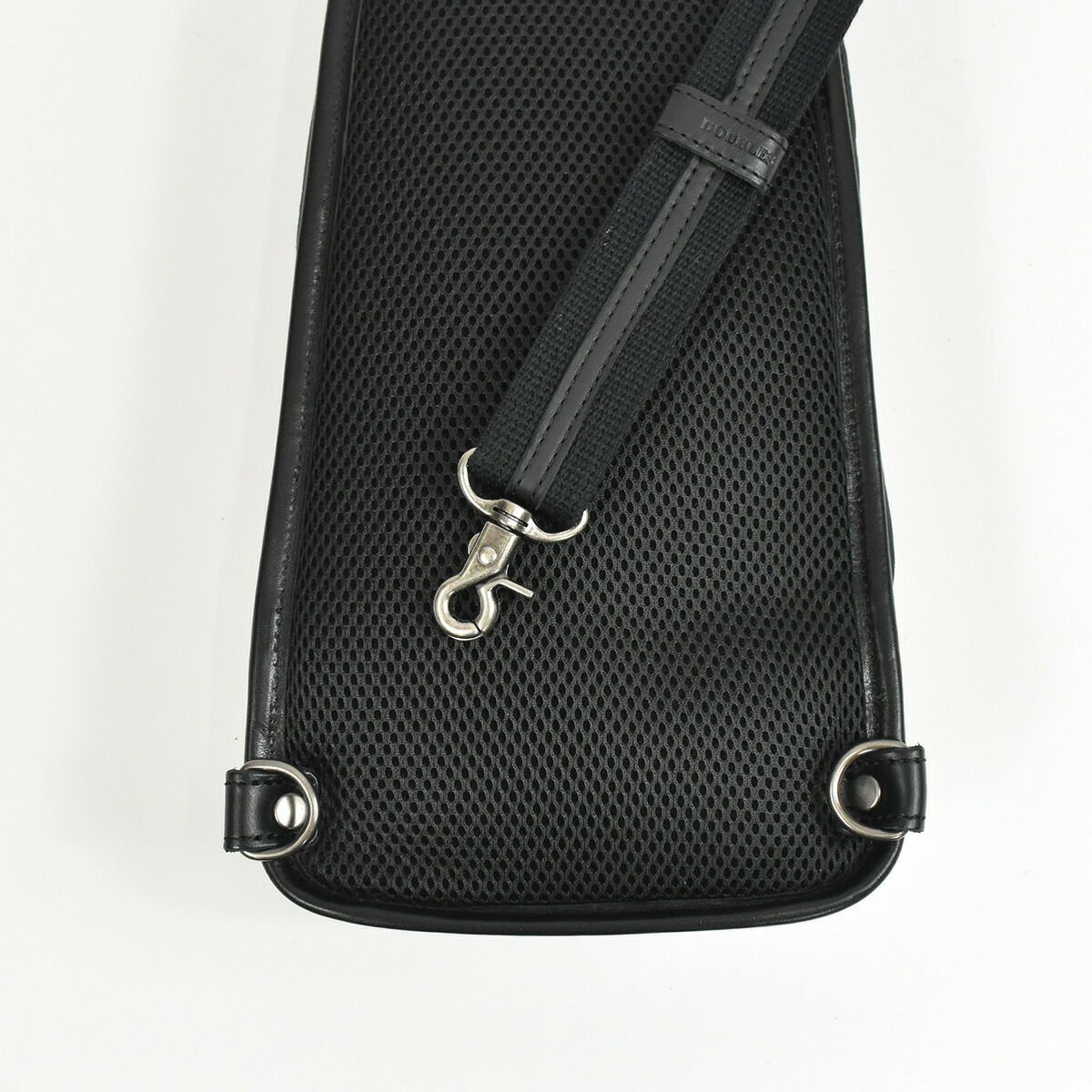 【ポイント最大29倍★9/30限定】DOUBLESダブルスボディバッグメンズレディース本革革レザーブランドワンショルダーショルダーバックショルダーバッグボディーバッグボディバック肩掛けカバン斜め掛けバッグ斜めがけバッグVJR7240