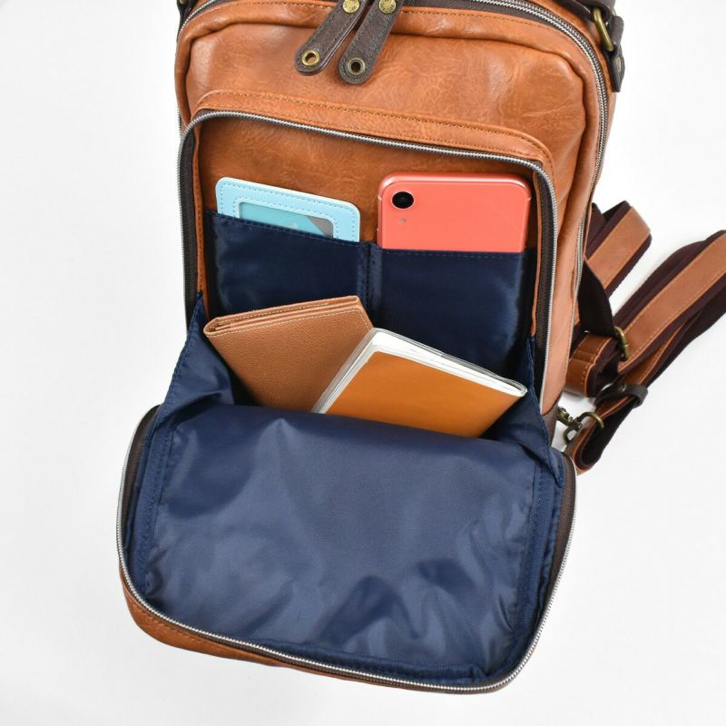 【ポイント最大38倍|10/5限定】Leeリーボディバッグリュックバッグメンズレディースブランドワンショルダーショルダーバッグリュックサックボディバック斜め掛けバッグ斜めがけバッグ男女兼用人気かっこいいシンプル合皮2WAY320-3101