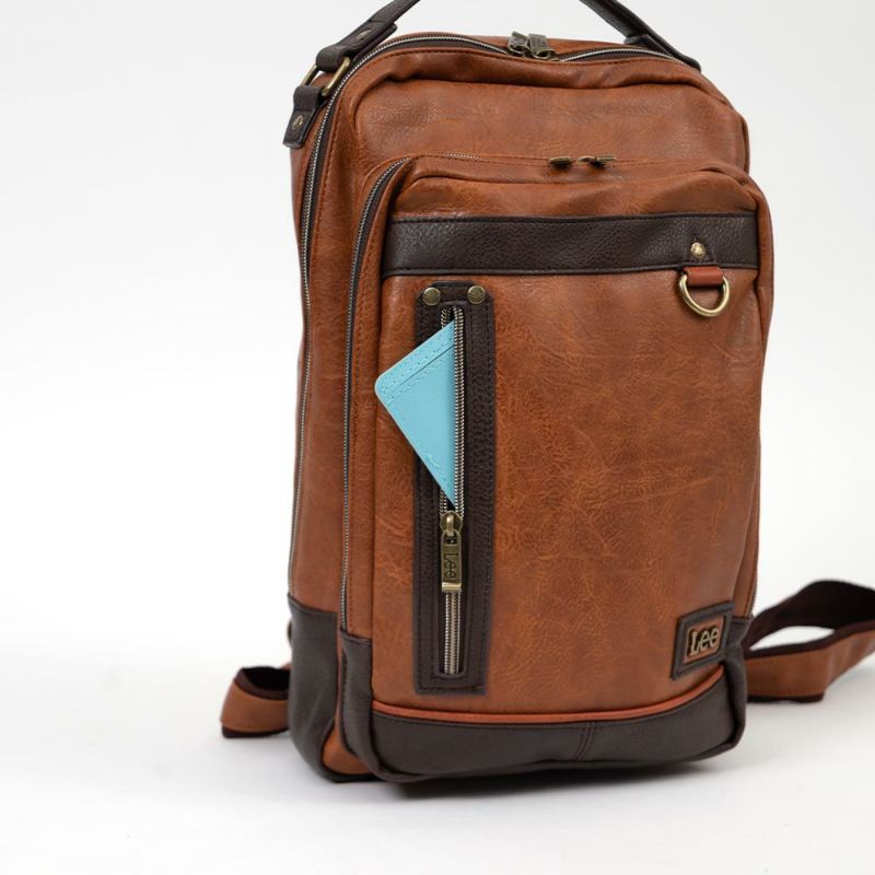 【ポイント最大38倍|10/5限定】Leeリーボディバッグリュックバッグメンズレディースブランドワンショルダーショルダーバッグリュックサックボディバック斜め掛けバッグ斜めがけバッグ男女兼用人気かっこいいシンプル合皮2WAY320-3101