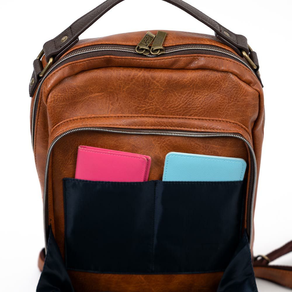 【ポイント最大38倍|10/5限定】Leeリーボディバッグリュックバッグメンズレディースブランドワンショルダーショルダーバッグリュックサックボディバック斜め掛けバッグ斜めがけバッグ男女兼用人気かっこいいシンプル合皮2WAY320-3101