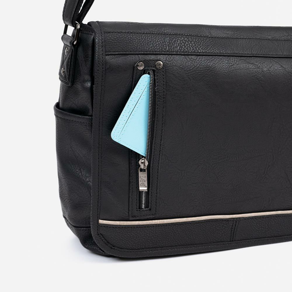 【ポイント最大38倍|10/5限定】LeeリーショルダーバッグバッグA4メンズレディースブランドショルダーバッグボディバッグ斜め掛けバッグ斜めがけバッグ肩掛けカバン斜めがけ斜め掛け人気かっこいいシンプル大人おしゃれ合皮320-3104