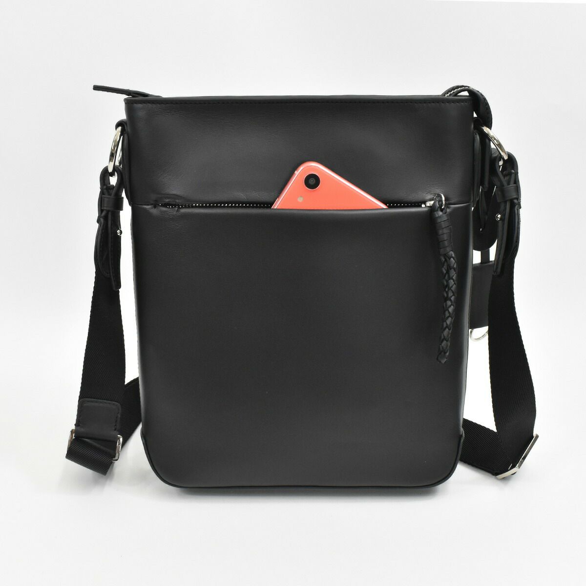 【ポイント最大25倍】P.I.Dピーアイディー本革ショルダーバッグビジネスメンズB5防水撥水エクリール本革ショルダーバッグショルダーバッククラッチバッグ通勤通学レザー革ブランドカジュアルPIDピー・アイ・ディーpaz103