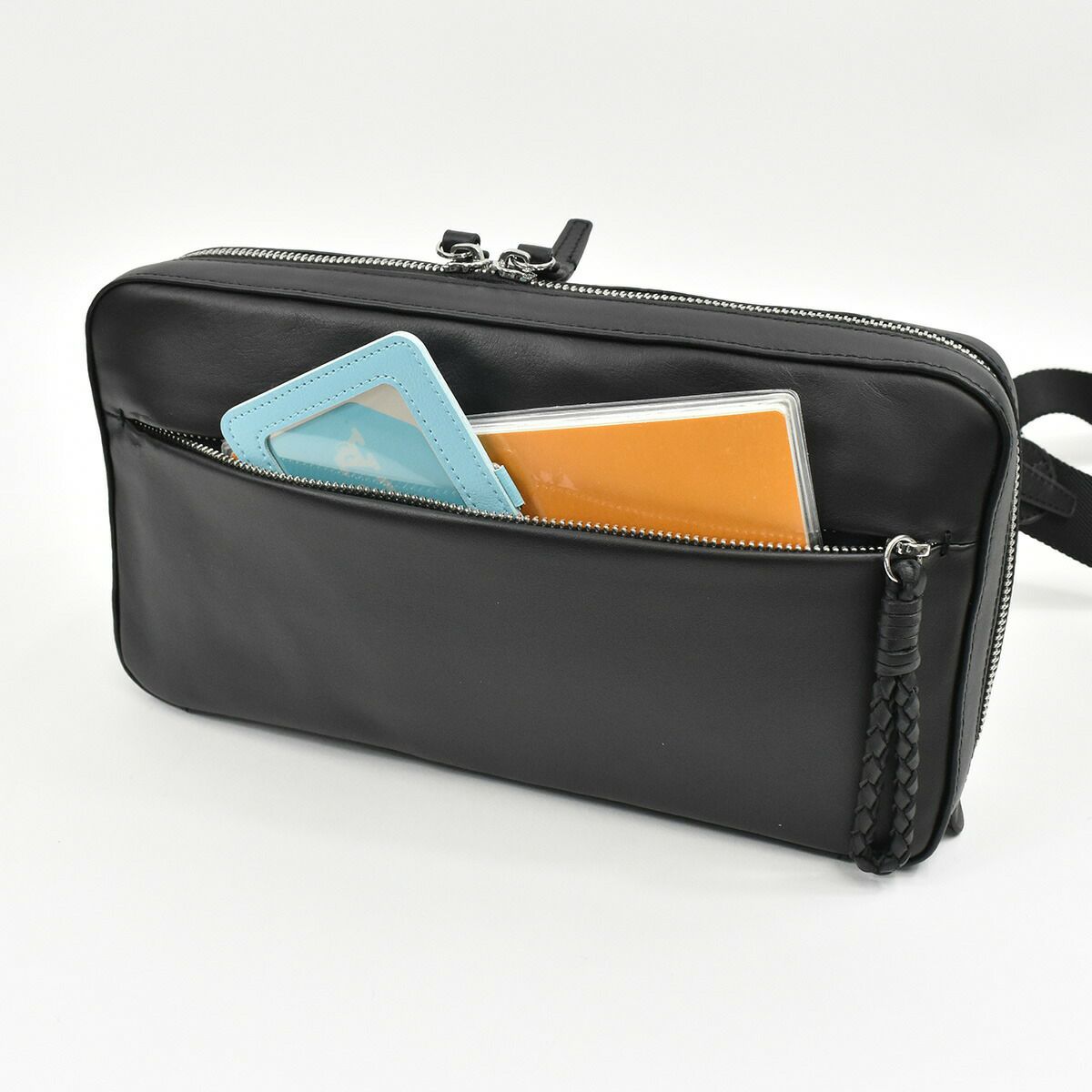 【ポイント最大25倍】P.I.Dピーアイディー本革ボディバッグショルダーバッグビジネスメンズ防水撥水エクリール本革ボディバッグボディバッククラッチバッグ通勤通学レザー革ブランドカジュアルPIDピー・アイ・ディーPAZ104