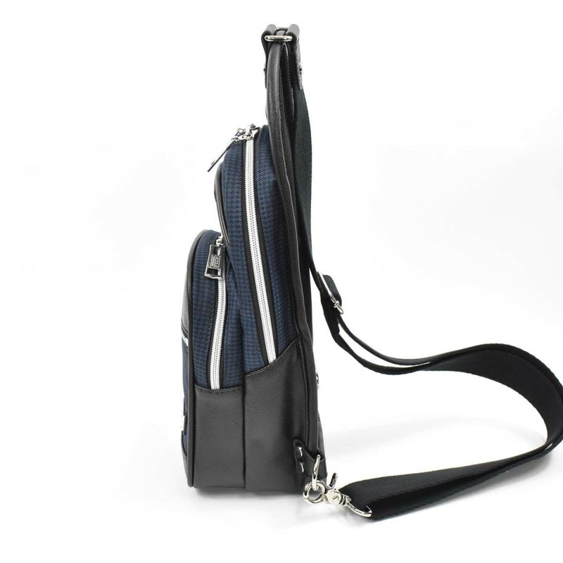 【エントリーで全員19倍★11/4～】ニコルNICOLEボディバッグワンショルダーバッグメンズレディースボディバックショルダーバッグショルダーワンショルダー斜め掛けバッグ斜めがけバッグ大人ブランドおしゃれかっこいい大人軽量NIL229