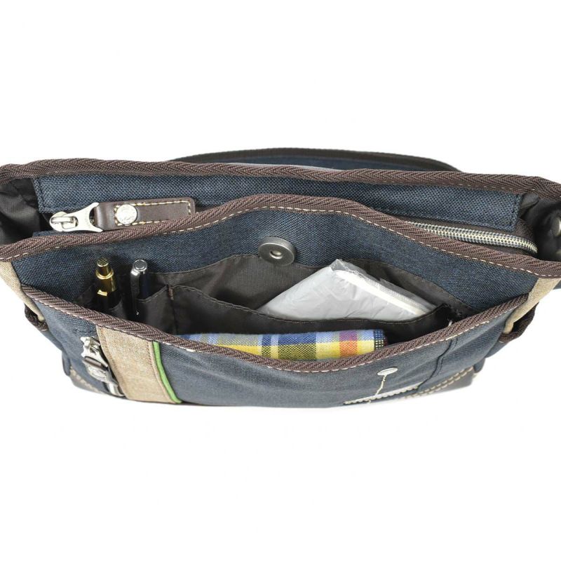 【エントリーで全員20倍|特典付】MOUSTACHEムスタッシュショルダーバッグメンズレディースショルダーショルダーバック斜めがけバッグ斜め掛けバッグバッグバック肩掛けカバンおしゃれ人気通学軽量軽いブランド大人プレゼントJLG4651