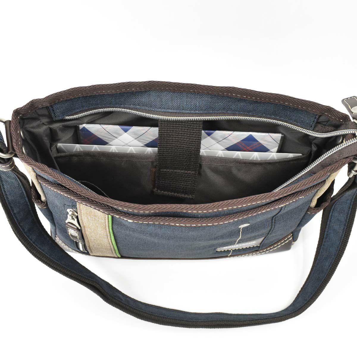 【エントリーで全員20倍|特典付】MOUSTACHEムスタッシュショルダーバッグメンズレディースショルダーショルダーバック斜めがけバッグ斜め掛けバッグバッグバック肩掛けカバンおしゃれ人気通学軽量軽いブランド大人プレゼントJLG4651