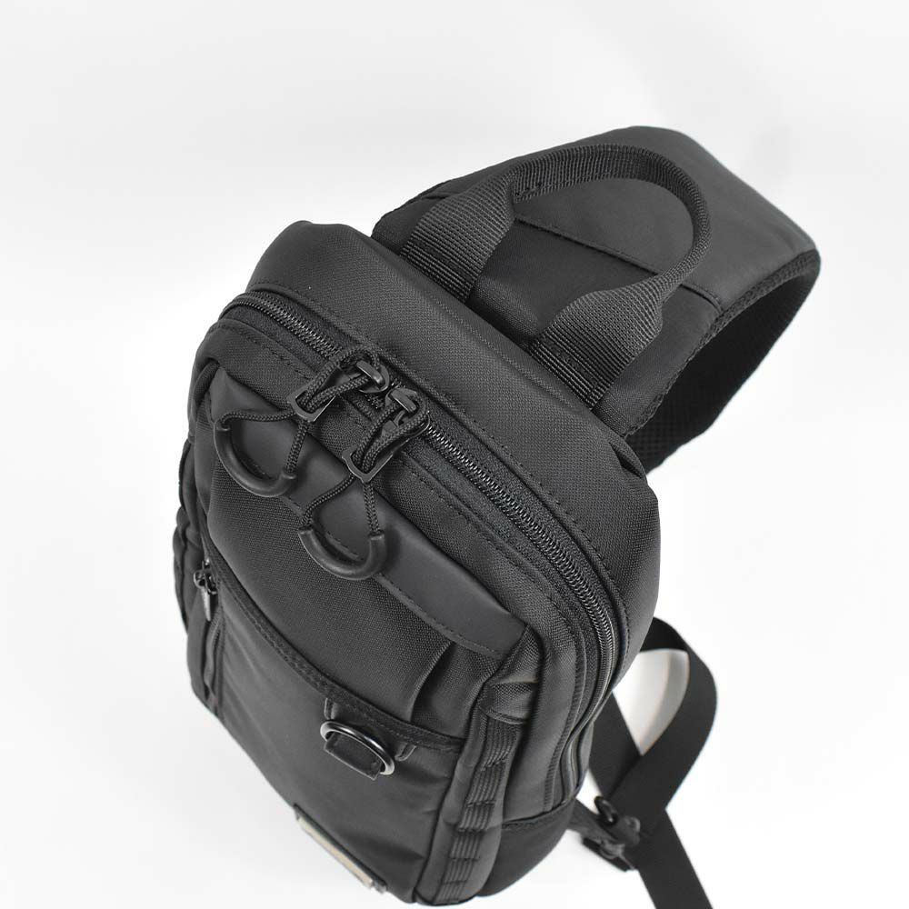 【エントリーで全員20倍|特典付】アビレックスボディバッグAVIREXバッグウエストポーチショルダーバッグアヴィレックスメンズレディースショルダーバックボディバックブランド人気軽量かっこいいソリッドミリタリーブラック迷彩AX2051