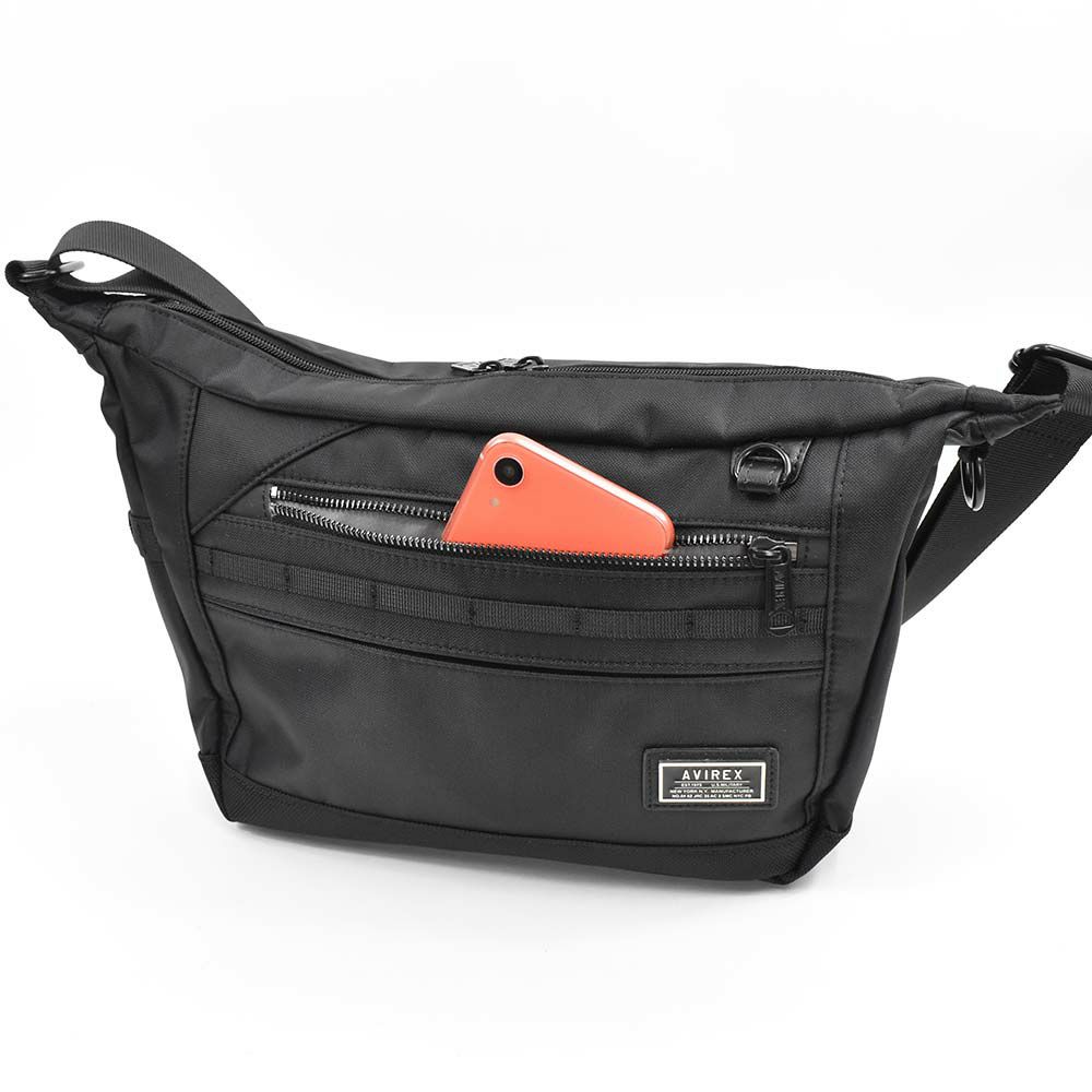 【エントリーで全員20倍|特典付】アビレックスショルダーバッグAVIREXバッグアヴィレックスメンズレディースショルダーバックショルダー斜めがけバッグ斜め掛けバッグブランド人気軽量男性かっこいいソリッドミリタリーブラック迷彩AX2052