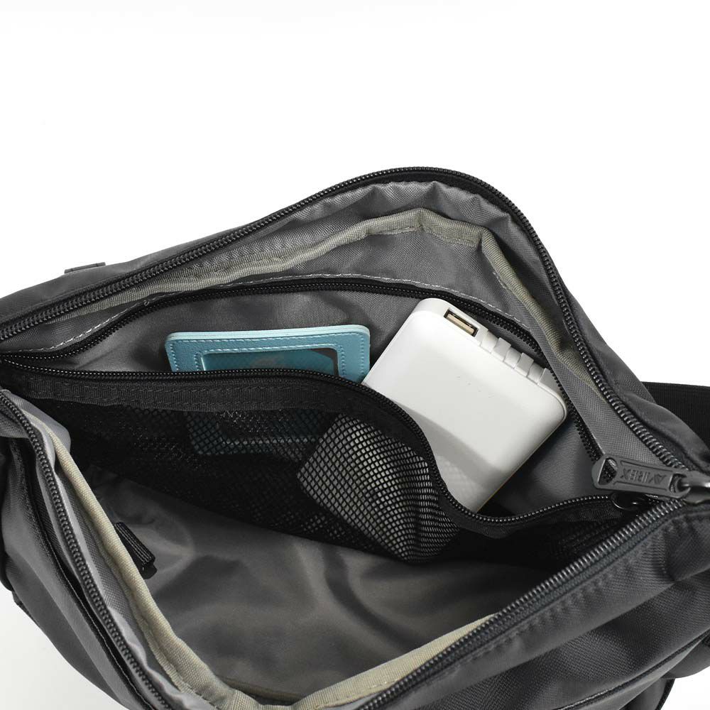 【エントリーで全員20倍|特典付】アビレックスショルダーバッグAVIREXバッグアヴィレックスメンズレディースショルダーバックショルダー斜めがけバッグ斜め掛けバッグブランド人気軽量男性かっこいいソリッドミリタリーブラック迷彩AX2052