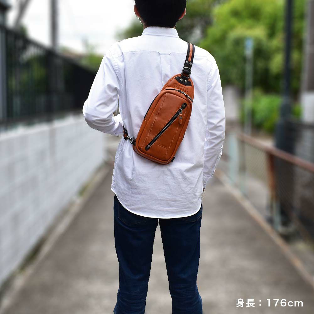 【ポイント最大36倍|6/25限定】DOUBLESダブルスボディバッグメンズレディース本革牛革革レザーブランドワンショルダーバッグワンショルダーショルダーバッグボディーバッグボディバック斜め掛けバッグ斜めがけバッグVIF-7200