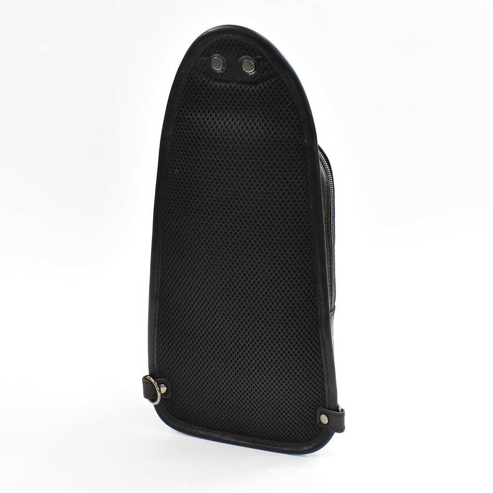 【ポイント最大36倍|6/25限定】DOUBLESダブルスボディバッグメンズレディース本革牛革革レザーブランドワンショルダーバッグワンショルダーショルダーバッグボディーバッグボディバック斜め掛けバッグ斜めがけバッグVIF-7200