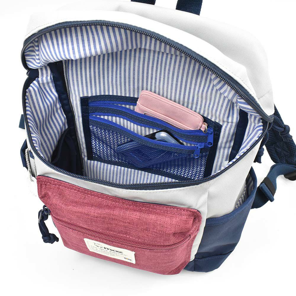 【P最大34倍|お買い物マラソン】mozリュックモズバッグレディーススクエアB5小さめマザーズリュックマザーズバッグママバッグママリュックナイロン大人ブランド軽量軽い背面ファスナー大容量おしゃれかわいい人気女性ZZEI-04