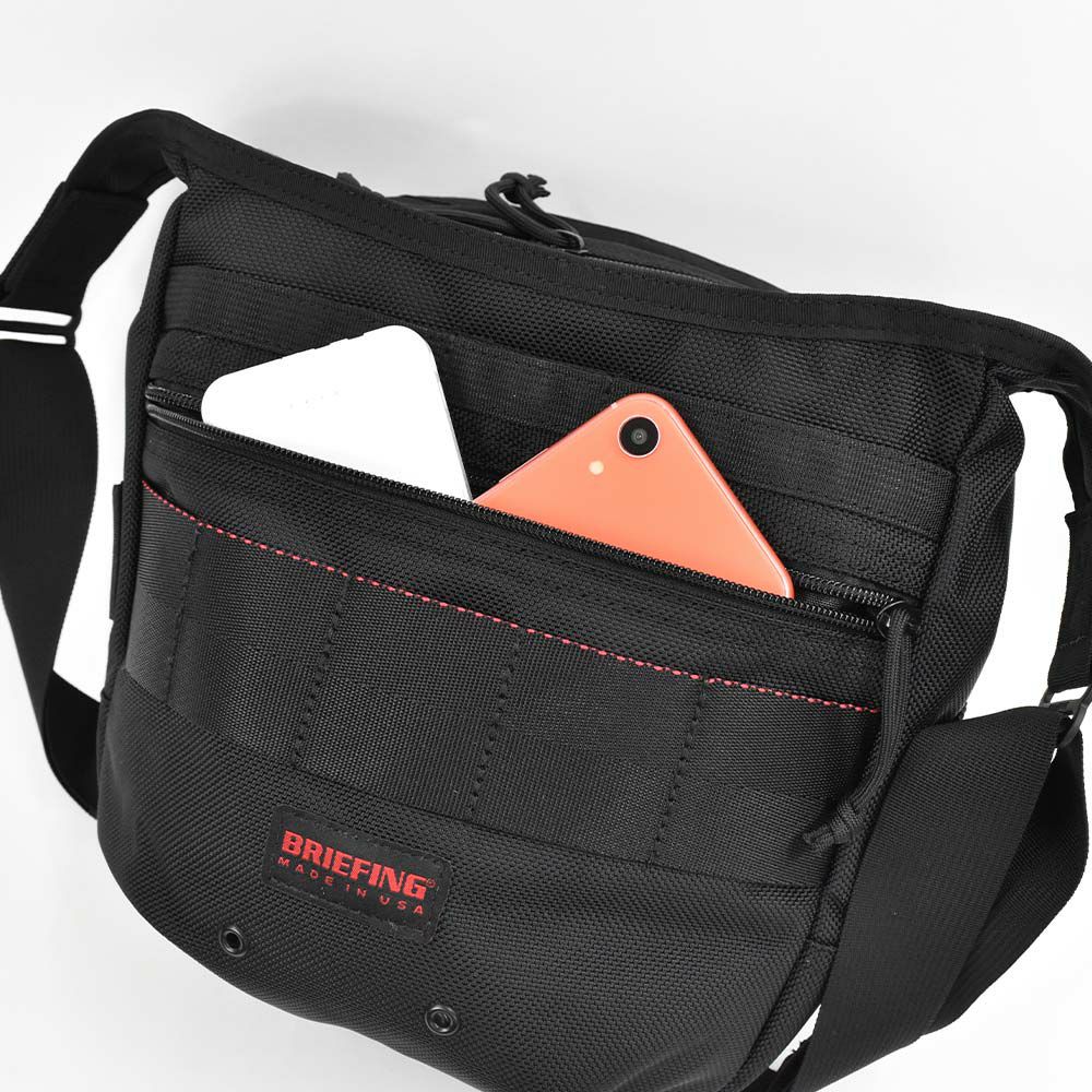 【Rカードでさらに+4倍|8/25限定】ブリーフィングBRIEFINGショルダーバッグメンズレディースDAYTRIPPERSデイトリッパーSショルダーバック斜めがけ斜め掛け斜めがけバッグ肩掛けカバン大容量ブランド丈夫かっこいいミリタリーナイロンBRF105219