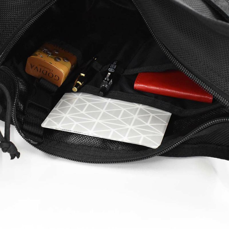 【Rカードでさらに+4倍|8/25限定】ブリーフィングBRIEFINGショルダーバッグメンズレディースDAYTRIPPERSデイトリッパーSショルダーバック斜めがけ斜め掛け斜めがけバッグ肩掛けカバン大容量ブランド丈夫かっこいいミリタリーナイロンBRF105219