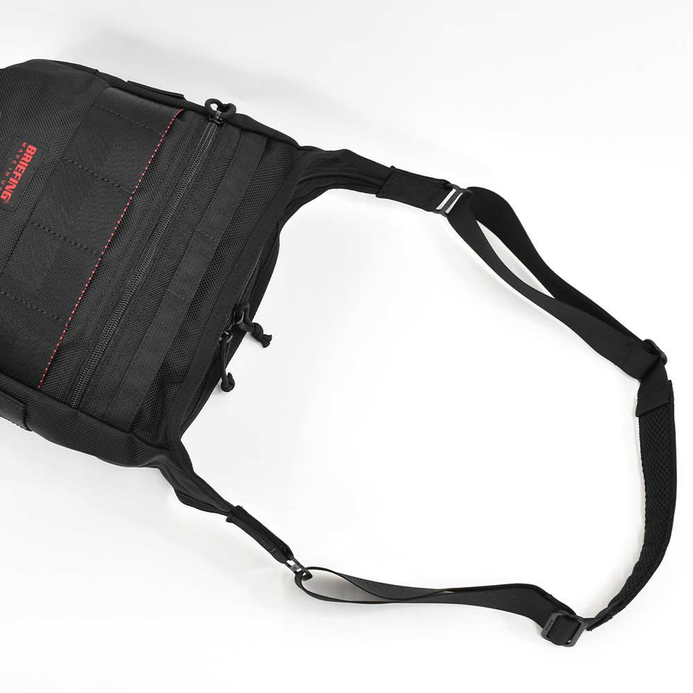 【Rカードでさらに+4倍|8/25限定】ブリーフィングBRIEFINGショルダーバッグメンズレディースDAYTRIPPERSデイトリッパーSショルダーバック斜めがけ斜め掛け斜めがけバッグ肩掛けカバン大容量ブランド丈夫かっこいいミリタリーナイロンBRF105219